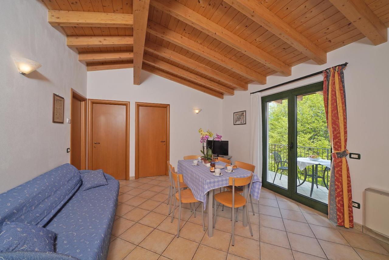 Appartamenti Cepo Tremosine Exterior foto